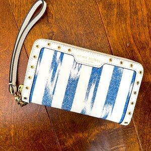 Henri Bendel Striped wristlet wallet-studded - Blue - Designer New York